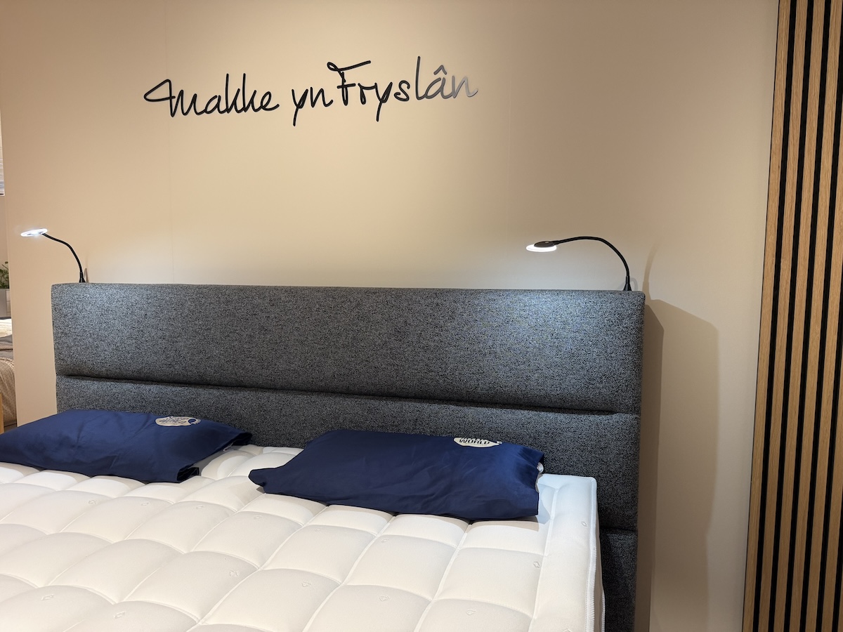SALE: Avek boxspring Noflik, 180 x 210 cm SALE: Avek boxspring Noflik, 180 x 210 cm